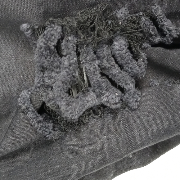 Red Fox womens size 11 ripped jeans - Picture 4 of 12